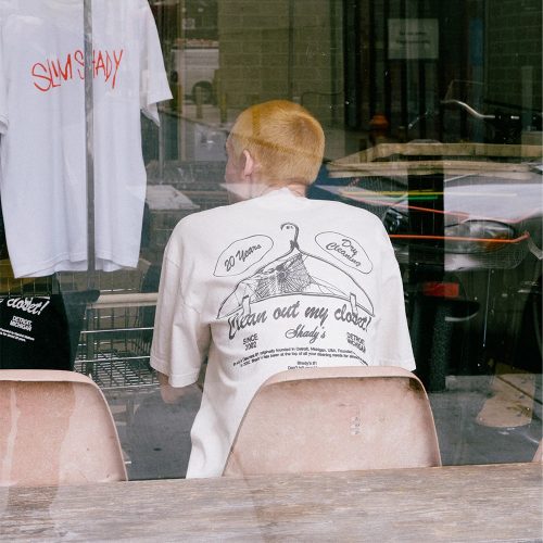 SHADY CLEANERS T-SHIRT (CREAM)